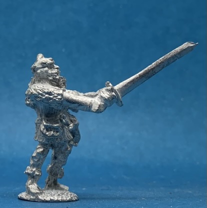 FA57 Frost Giant with Double Handed Sword