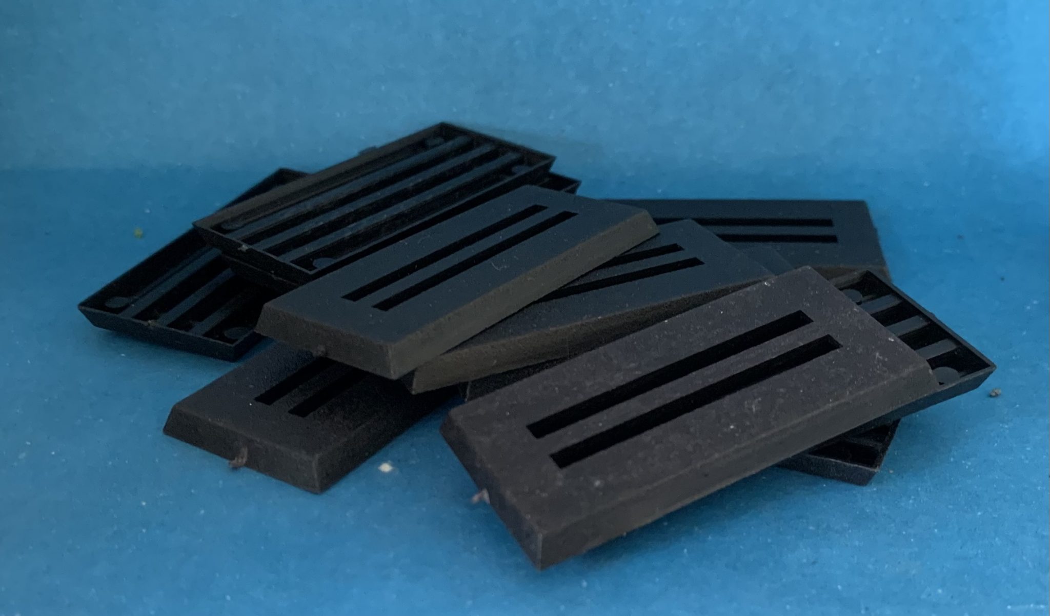 25 x 50mm Plastic Cavalry Bases